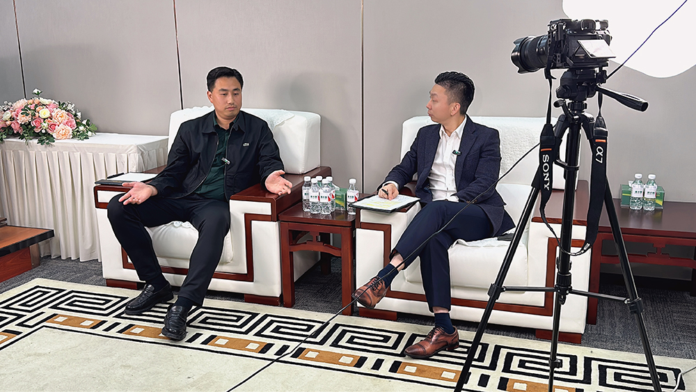 揚州合作商殷躍康采訪圖片 揚州合作商殷躍康采訪圖片